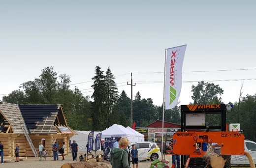 TARGI CIEŚLI W CHOCHOŁOWIE