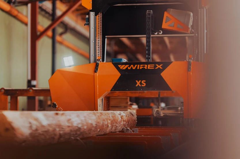 CZ-1/XS Pilarka elektryczna do kłód-15