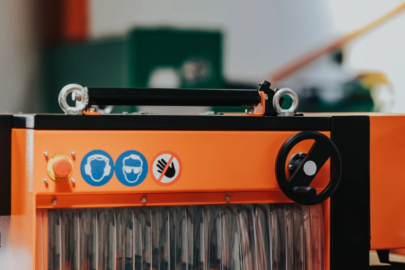 OBRZYNARKA ED-300-20