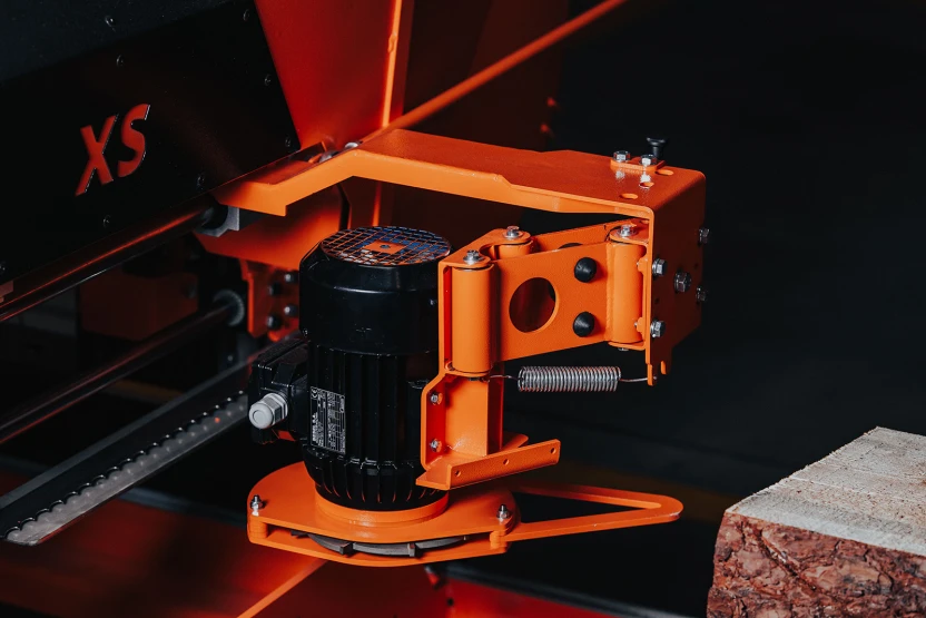 CZ-1/XS Pilarka spalinowa do kłód-7