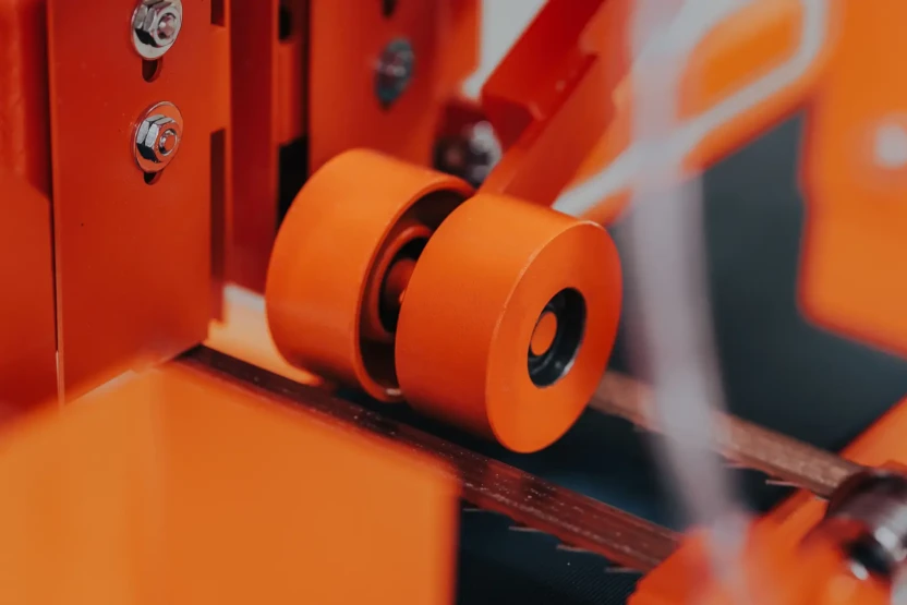 CZ-2 Pilarka pozioma-5