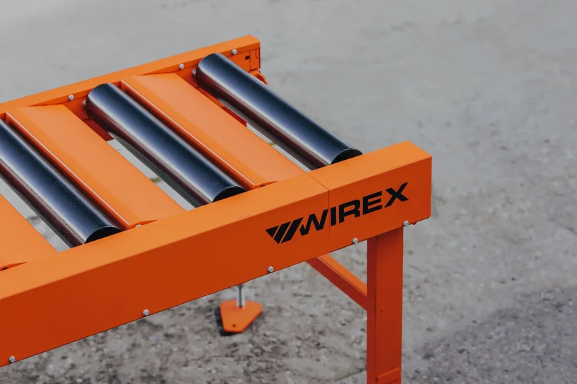 Przenośnik rolkowy z napędem-2