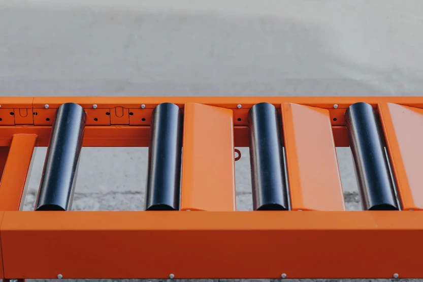 Przenośnik rolkowy z napędem-3